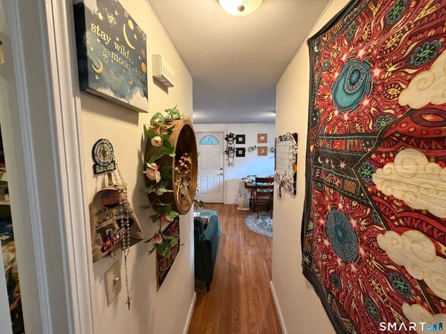 47 Lounsbury Street, Naugatuck, CT 06770