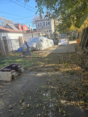 2243 S Kostner Avenue, Chicago, IL 60623