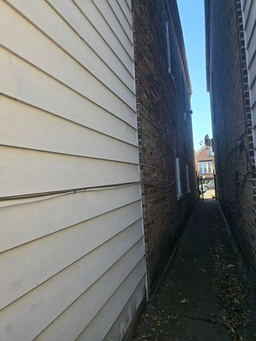 2243 S Kostner Avenue, Chicago, IL 60623