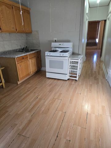 2243 S Kostner Avenue, Chicago, IL 60623