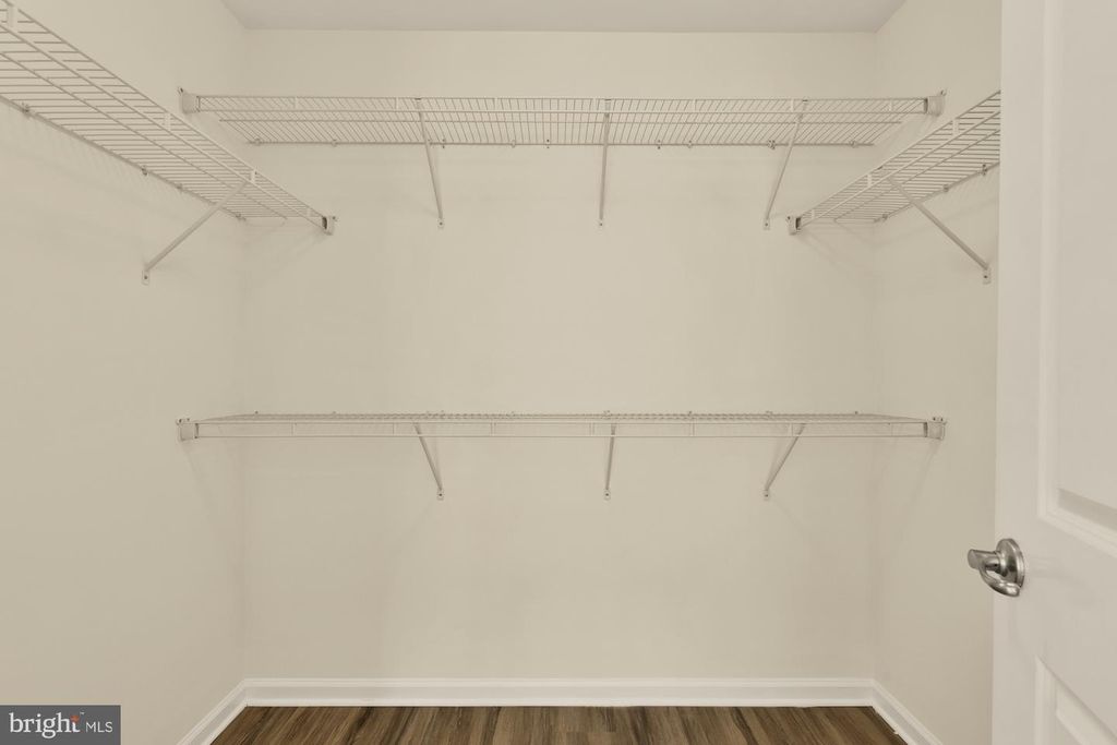 Image 27 of property listing at 5307 SMITHS COVE LN, Greenbelt, MD 20770