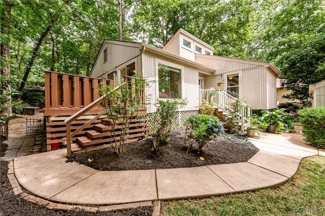 3111 Three Bridges Rd, Midlothian, VA 23112