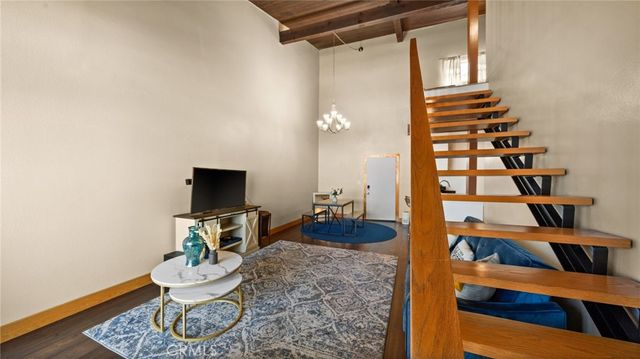 550 W Regent 302, Inglewood, CA 90301