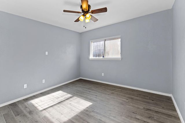 215 Sunny Brook DR, Leander, TX 78641