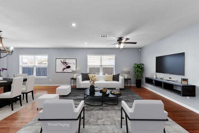 215 Sunny Brook DR, Leander, TX 78641