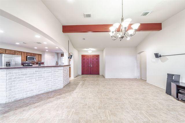 143 Mach Road, Ennis, TX 75119