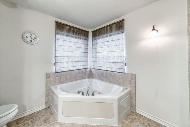 143 Mach Road, Ennis, TX 75119