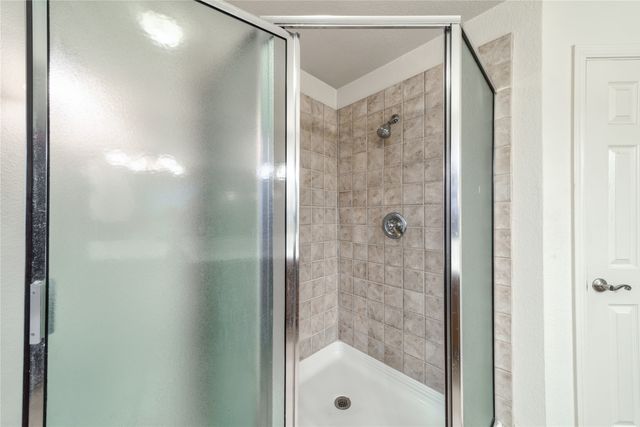 143 Mach Road, Ennis, TX 75119