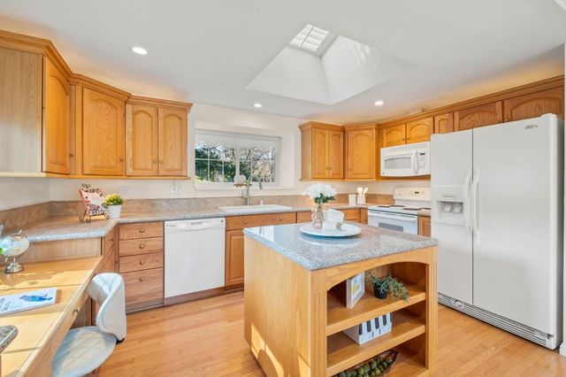 851 Luz Ct, Danville, CA 94526