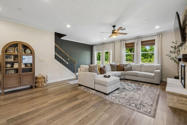 8583 Turnbull Dr, Pleasant View, TN 37146