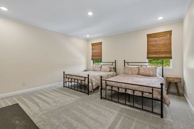8583 Turnbull Dr, Pleasant View, TN 37146