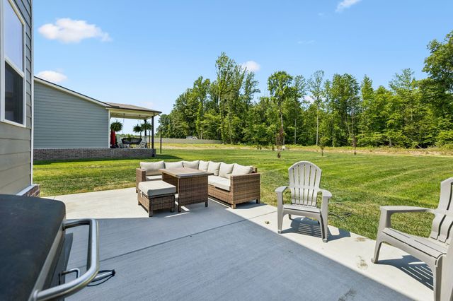 8583 Turnbull Dr, Pleasant View, TN 37146