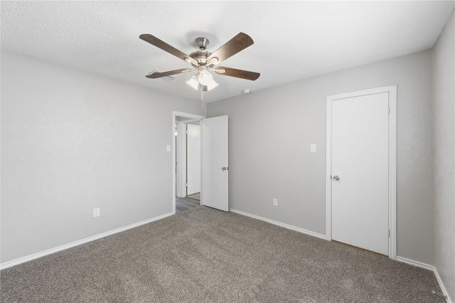 420 Thomas Chapel Drive, Arlington, TX 76014