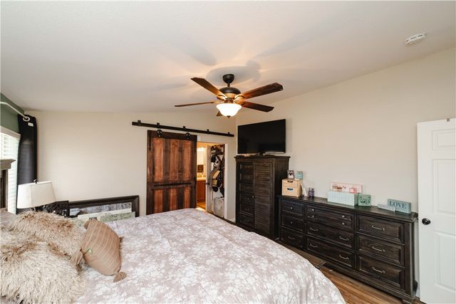 4938 N Davis Road, Golden Valley, AZ 86413