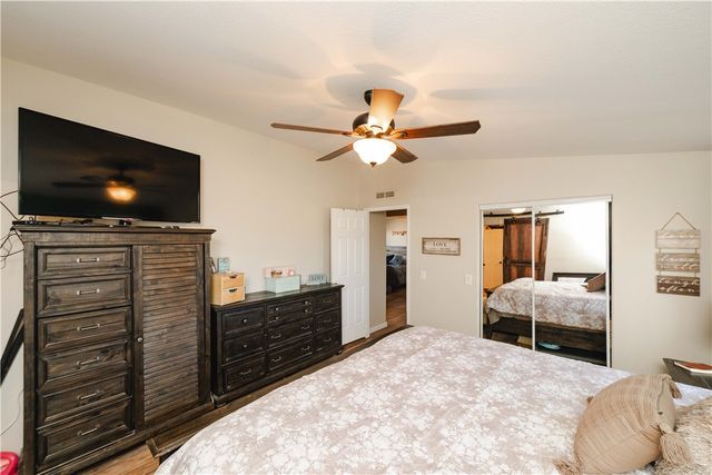 4938 N Davis Road, Golden Valley, AZ 86413