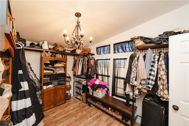 4938 N Davis Road, Golden Valley, AZ 86413