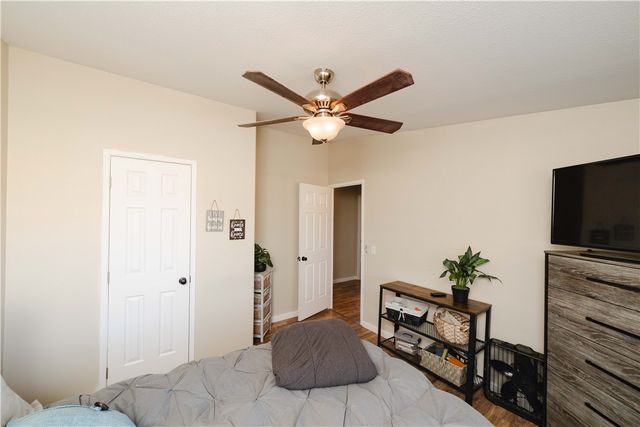 4938 N Davis Road, Golden Valley, AZ 86413