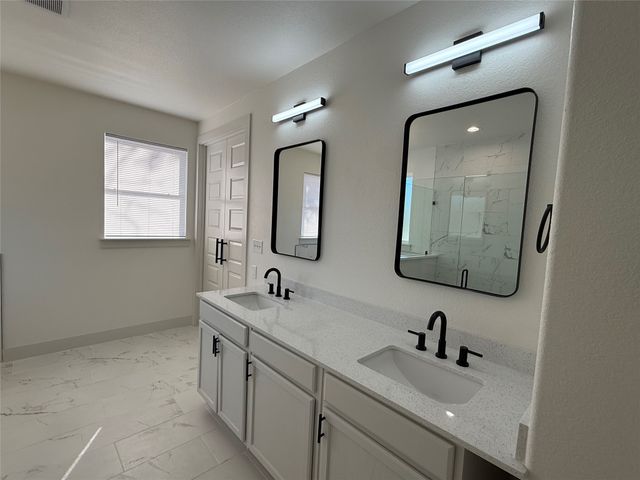 514 NE 6th Avenue, Mineral Wells, TX 76067