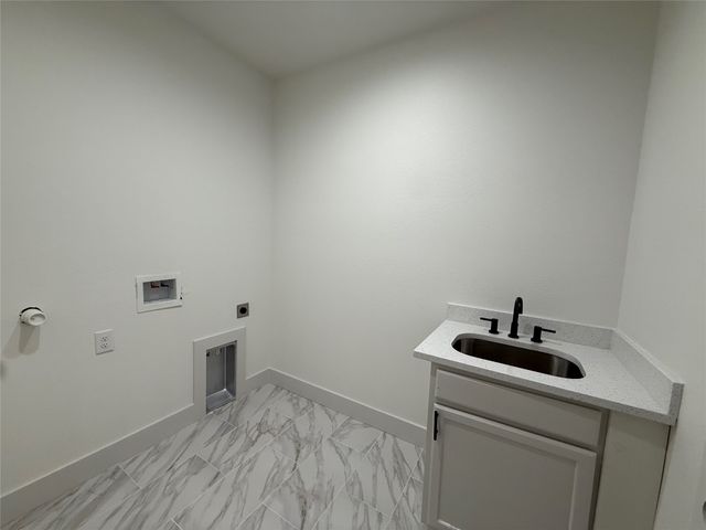 514 NE 6th Avenue, Mineral Wells, TX 76067