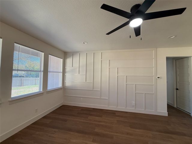 514 NE 6th Avenue, Mineral Wells, TX 76067