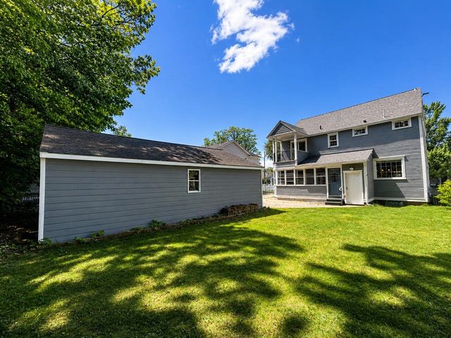 23 Cayuga Court, Burlington, VT 05408