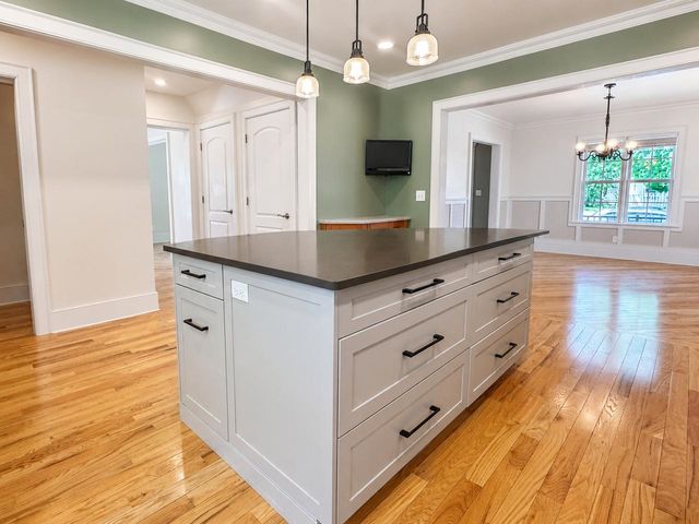 23 Cayuga Court, Burlington, VT 05408