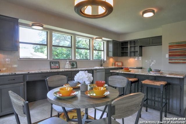 4411 WESTERN PINE WOODS, San Antonio, TX 78249