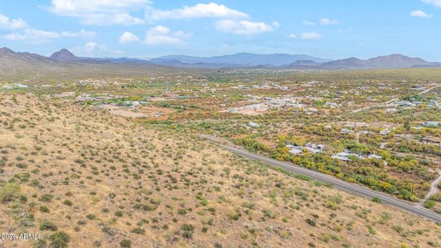 7xx E Circle Mountain Road -, New River, AZ 85087