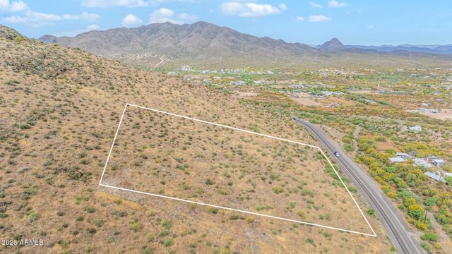 7xx E Circle Mountain Road -, New River, AZ 85087