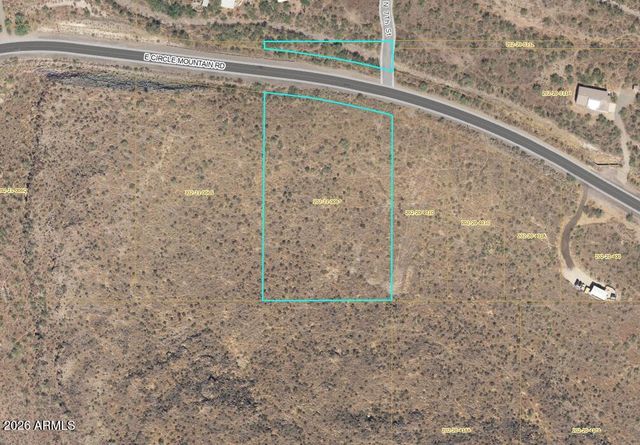 7xx E Circle Mountain Road -, New River, AZ 85087