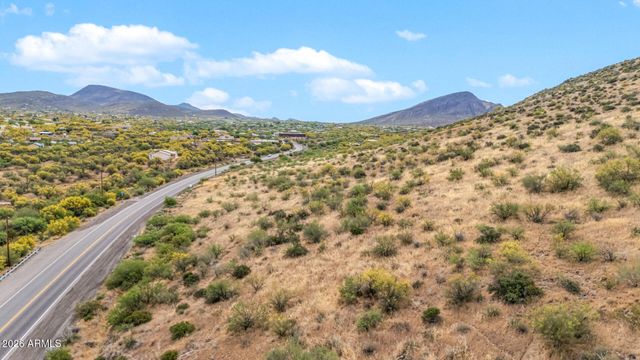 7xx E Circle Mountain Road -, New River, AZ 85087