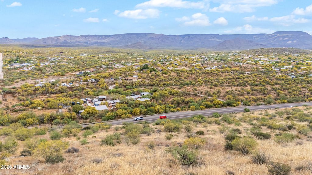 Image 12 of property listing at 7xx E Circle Mountain Road -, New River, AZ 85087