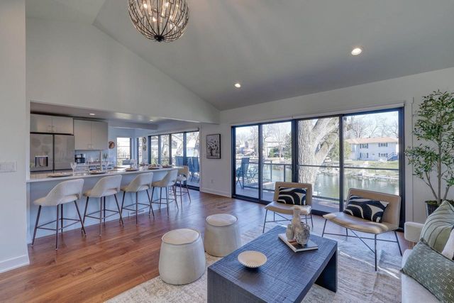 W345N5746 Road G, Oconomowoc, WI 53066