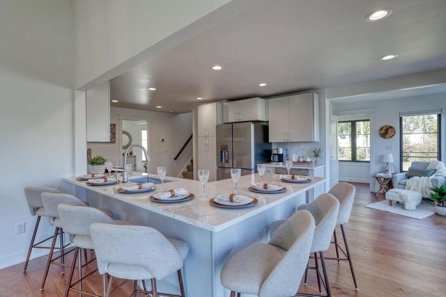 W345N5746 Road G, Oconomowoc, WI 53066