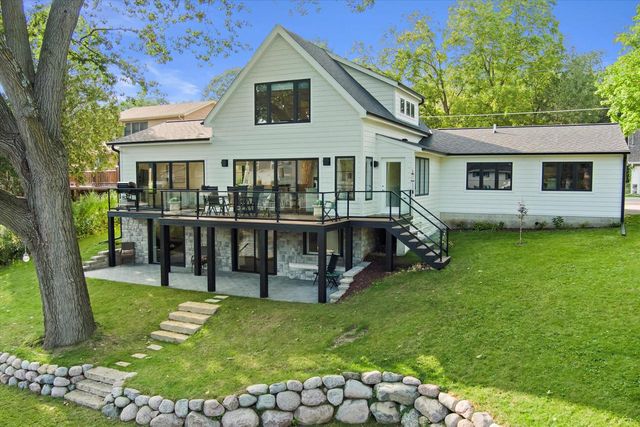 W345N5746 Road G, Oconomowoc, WI 53066