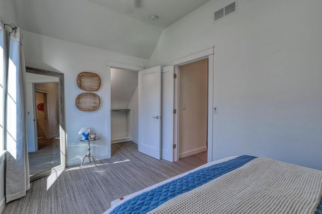 W345N5746 Road G, Oconomowoc, WI 53066