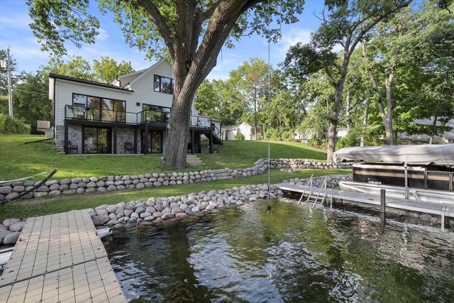 W345N5746 Road G, Oconomowoc, WI 53066