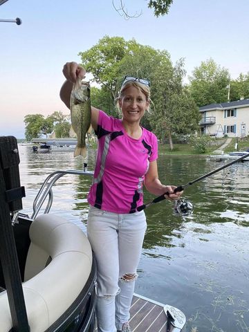 W345N5746 Road G, Oconomowoc, WI 53066