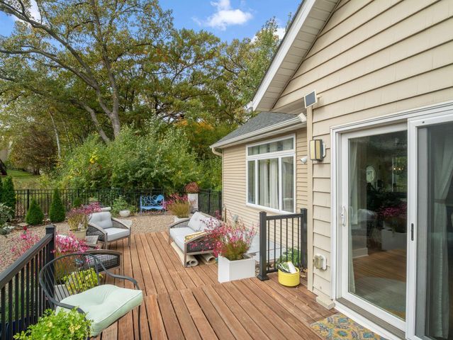 15903 Kendale Drive, Lakeville, MN 55044