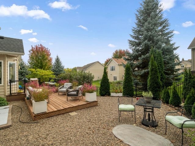 15903 Kendale Drive, Lakeville, MN 55044