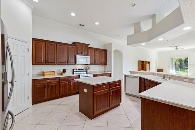 2436 FAWNLAKE TRAIL, Orlando, FL 32828