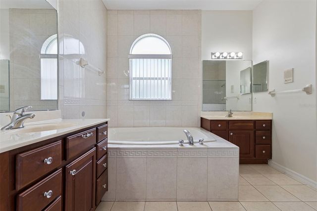 2436 FAWNLAKE TRAIL, Orlando, FL 32828