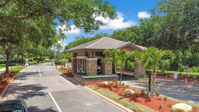 2436 FAWNLAKE TRAIL, Orlando, FL 32828