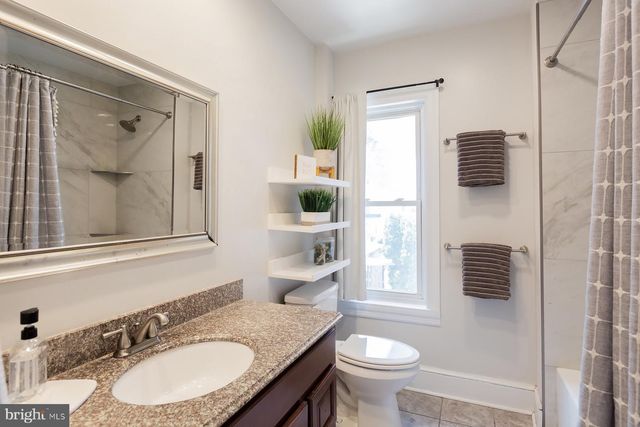 150 S 8TH ST, Columbia, PA 17512