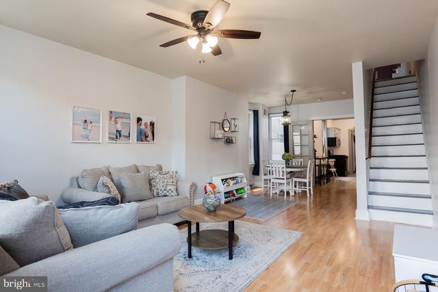 150 S 8TH ST, Columbia, PA 17512