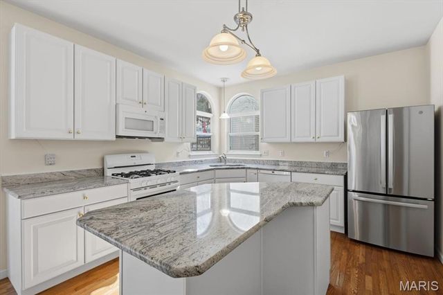 650 Legends View Drive, Eureka, MO 63025