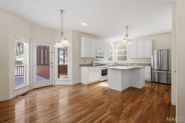 650 Legends View Drive, Eureka, MO 63025