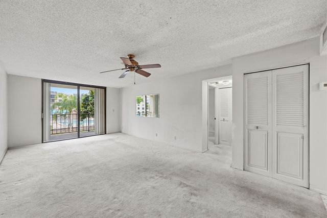 6195 Rock Island Road 210, Tamarac, FL 33319