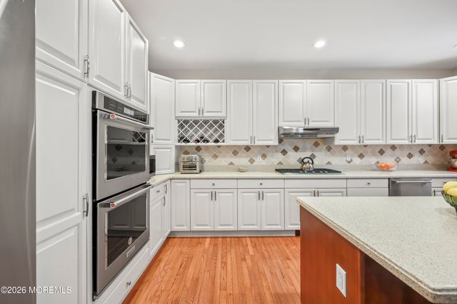 39 Rodeo Drive, West Creek, NJ 08092