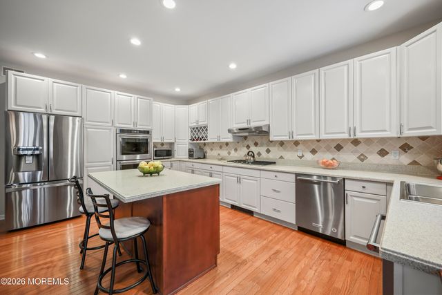 39 Rodeo Drive, West Creek, NJ 08092